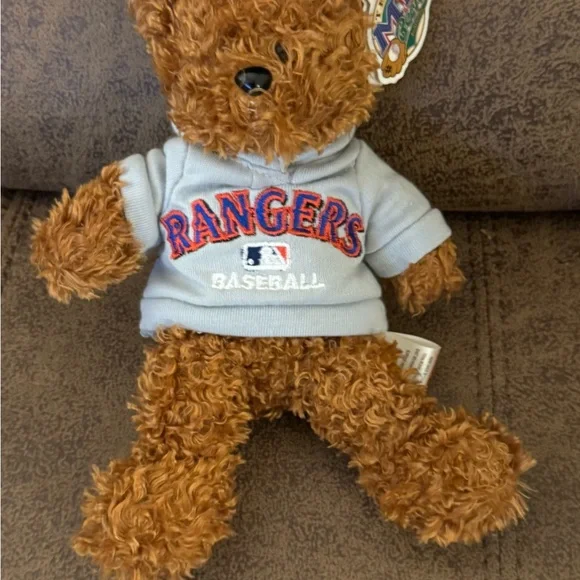 Massive 32 -Piece Sports Plush Lot MLB + NFL + NCAA Team Bears New W/ Tags New - Picture 16 of 16